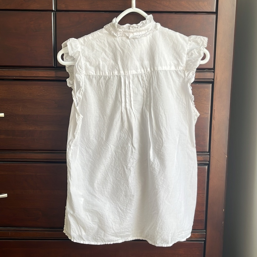 GAP Sleeveless Ruffle Top - Picture 4 of 7